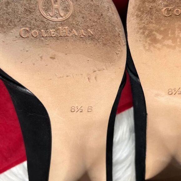 Cole Haan Velvet Peep Toe Pumps Black Size 8.5 - Picture 4 of 8